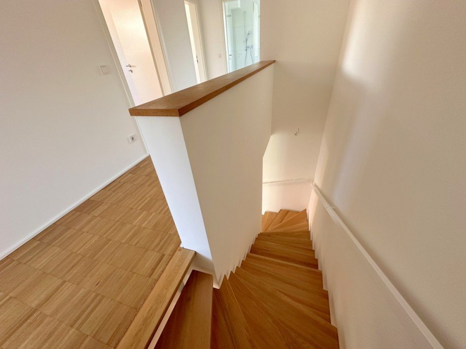 Treppenabgang OG Doppelhaush�lfte M�nchengladbach