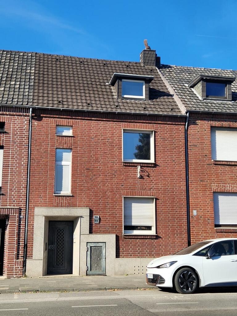 Frontanischt Reihenmittelhaus M�nchengladbach