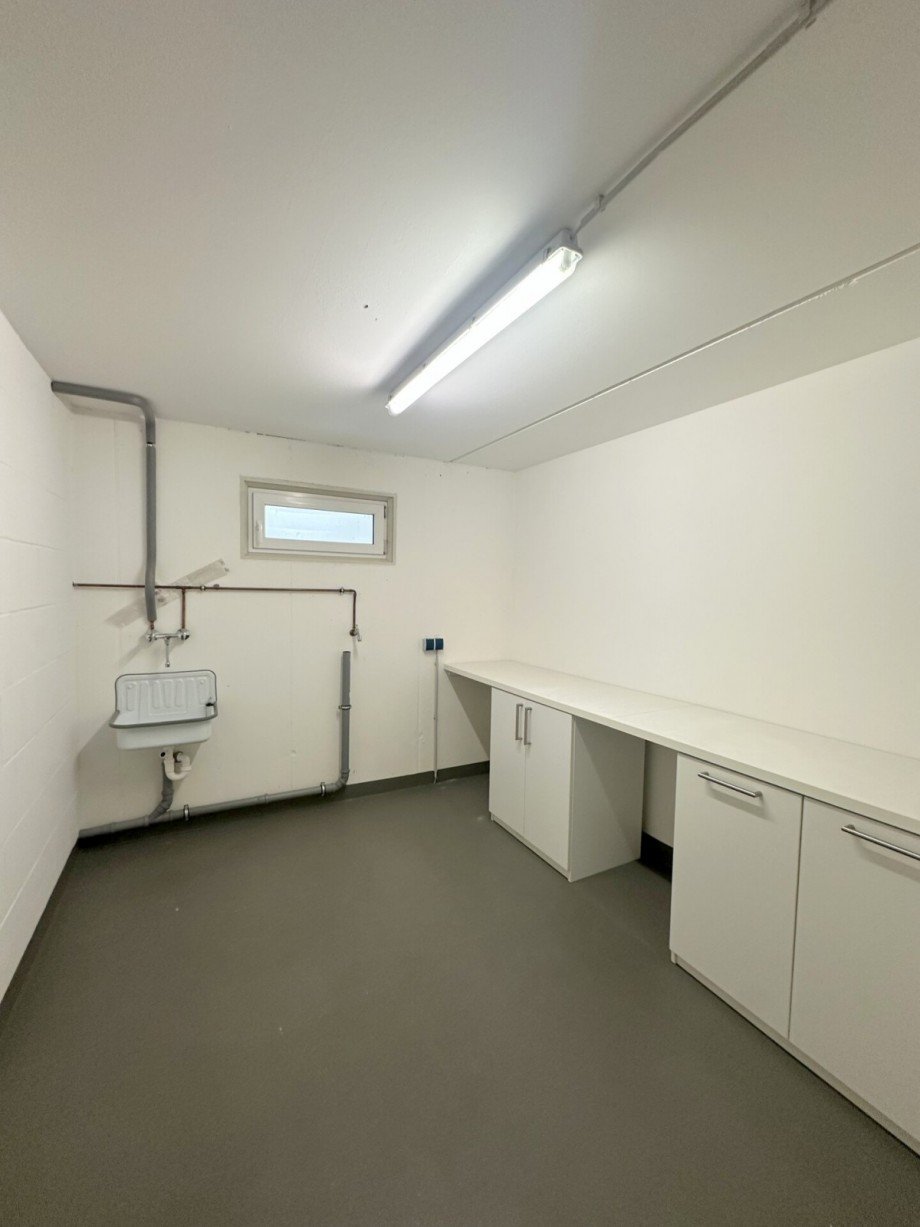 Waschkeller Doppelhaush�lfte M�nchengladbach