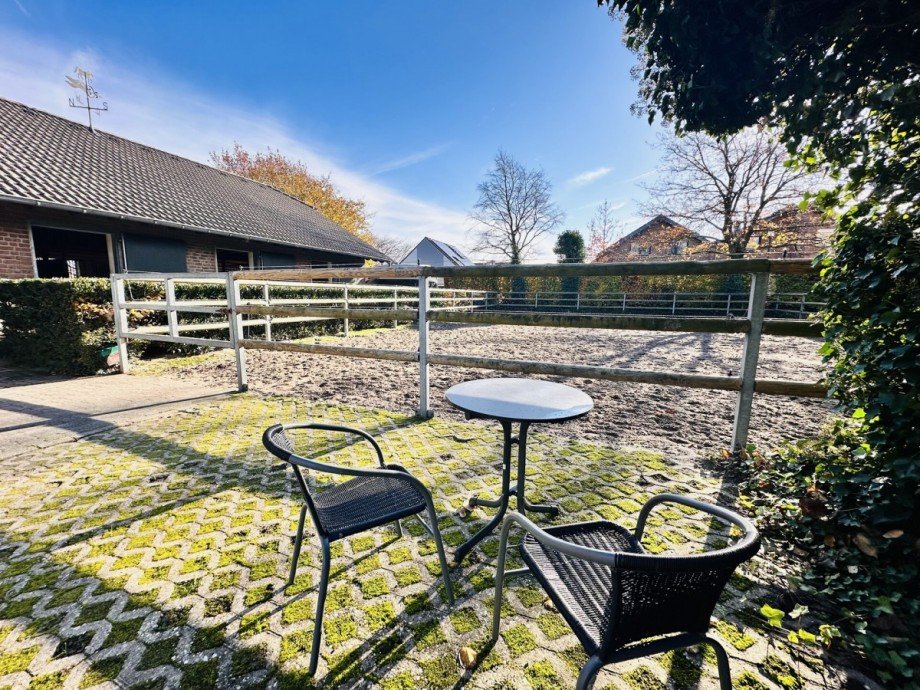 Blick zum Stall Einfamilienhaus Heinsberg