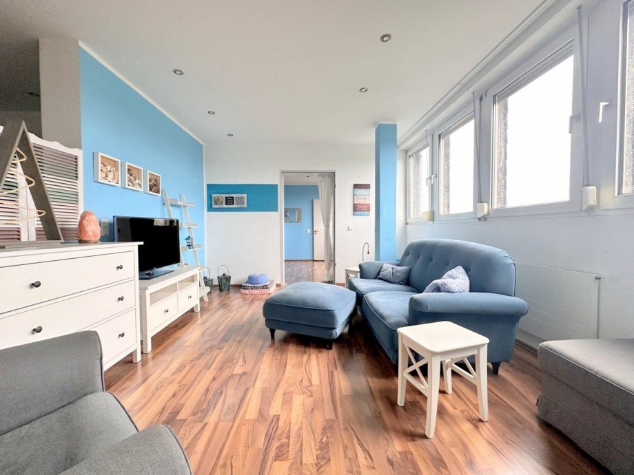 helle R�ume Dachgeschosswohnung M�nchengladbach