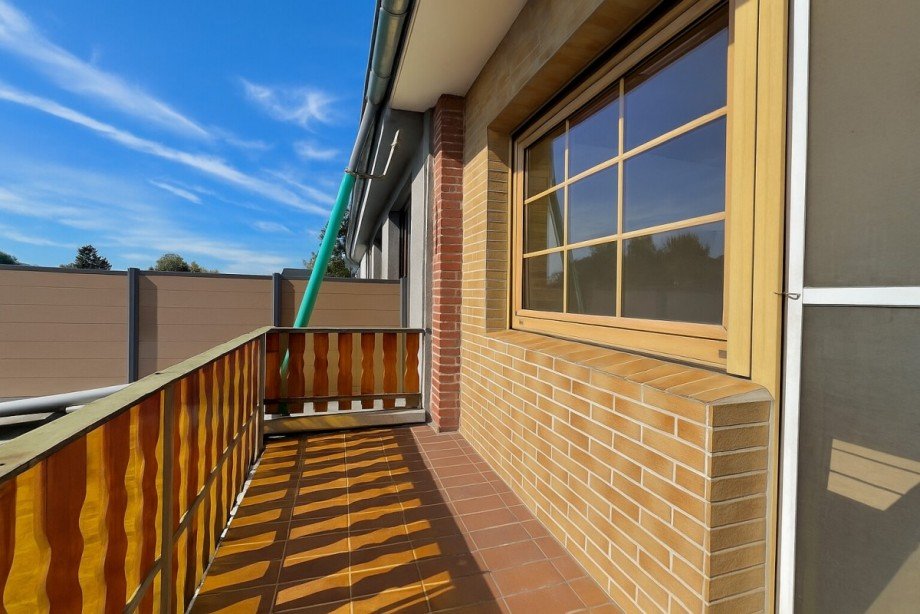 Balkon Reihenendhaus J�chen