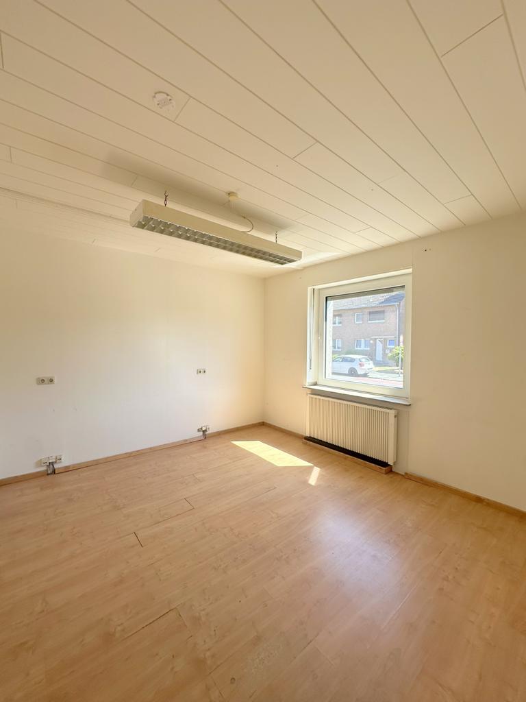 EG Zimmer /K�che Reihenmittelhaus M�nchengladbach