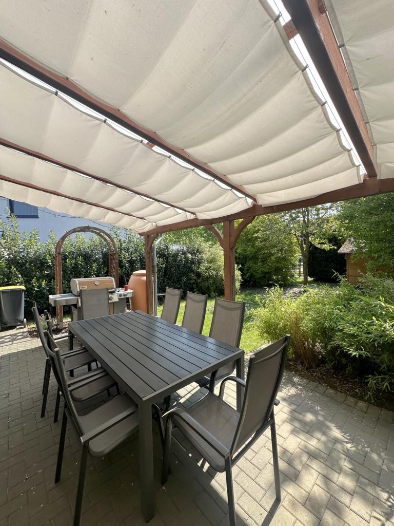 �berdachte Terrasse Reiheneckhaus M�nchengladbach / Wickrath