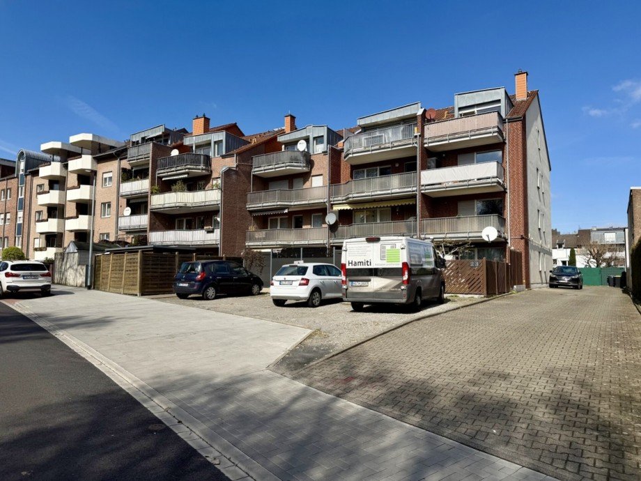 Vorderansicht Etagenwohnung M�nchengladbach