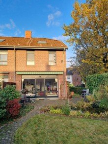 R�ckansicht *R E S E R V I E R T ! ! 1 FH-mit Garten, EB-K�che, Carport, Doppelgarage u.v.m. in MG-Hockstein!*