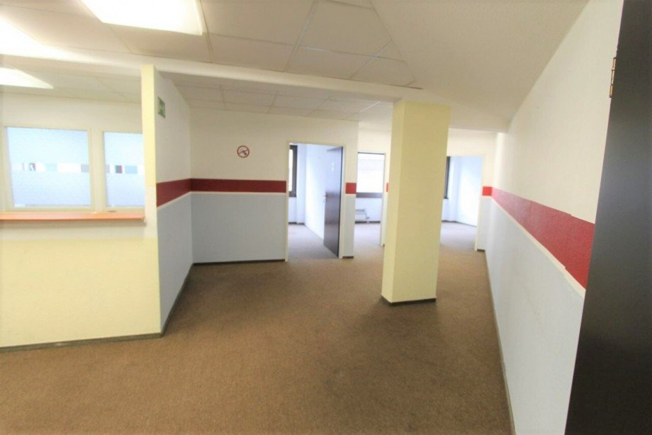 10-Eingang-3 B�rofl�che Krefeld