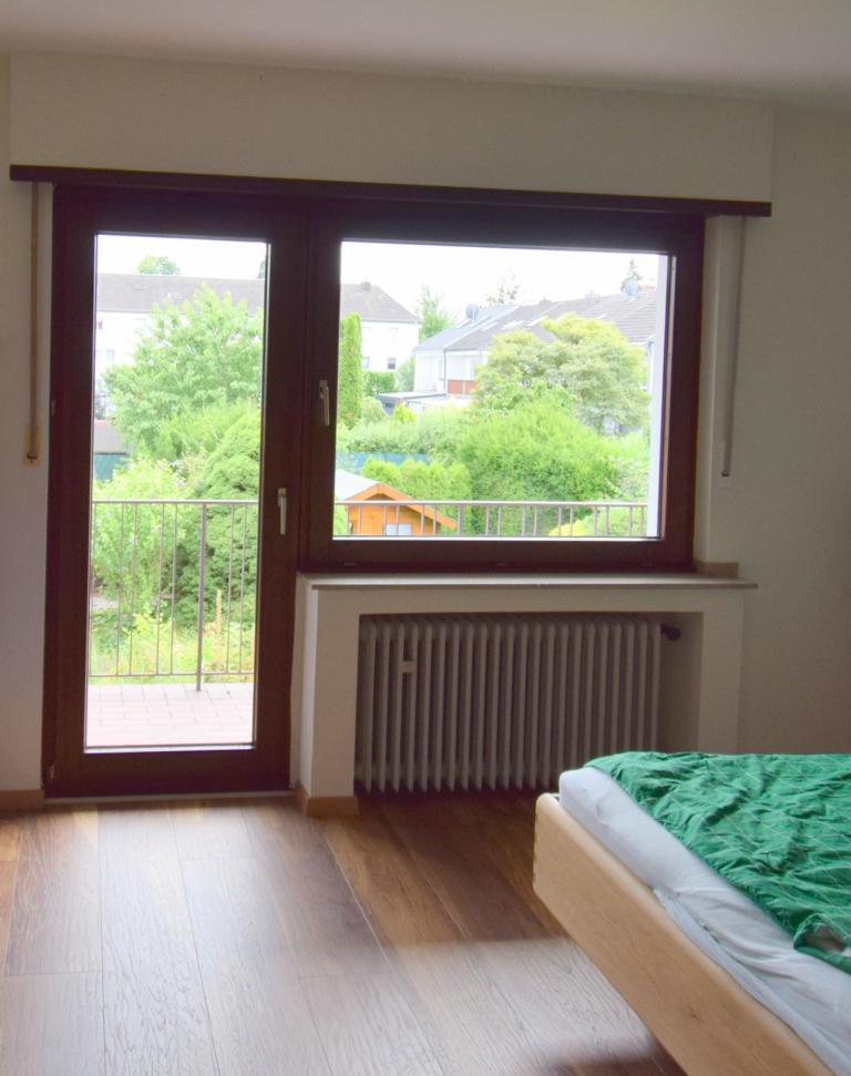 ...mit Balkon! Reihenmittelhaus M�nchengladbach