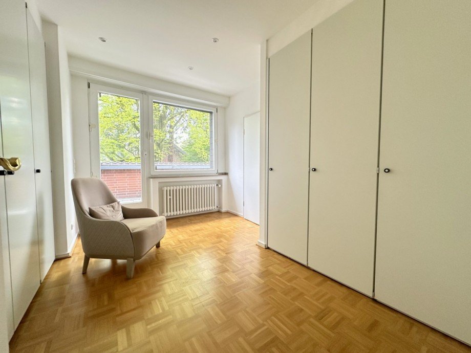 Ankleide OG Villa M�nchengladbach