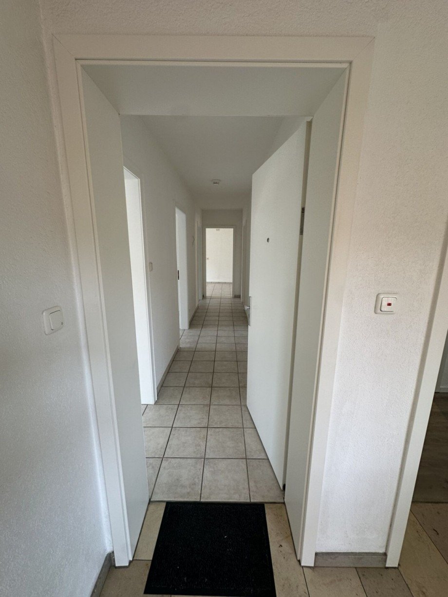 06-EINGANG_2854-comp Erdgeschosswohnung M�nchengladbach