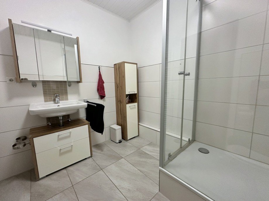 Bad Dachgeschosswohnung M�nchengladbach