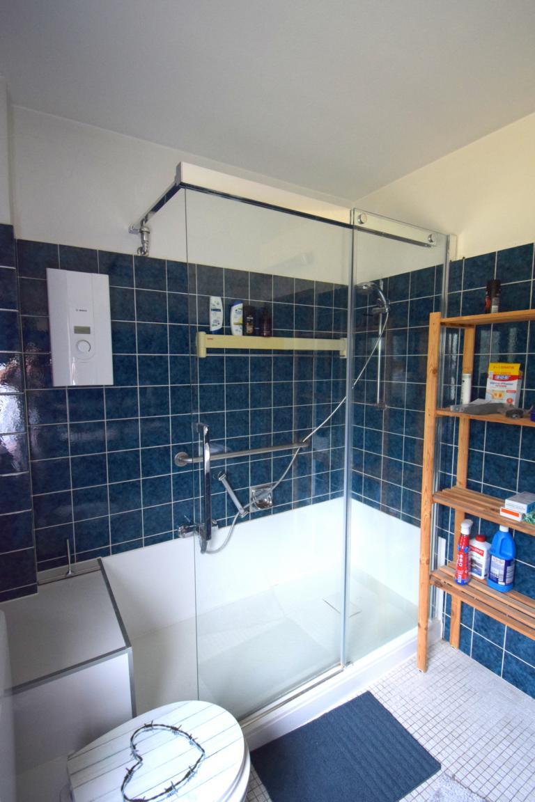 ...Dusche! Reihenmittelhaus M�nchengladbach