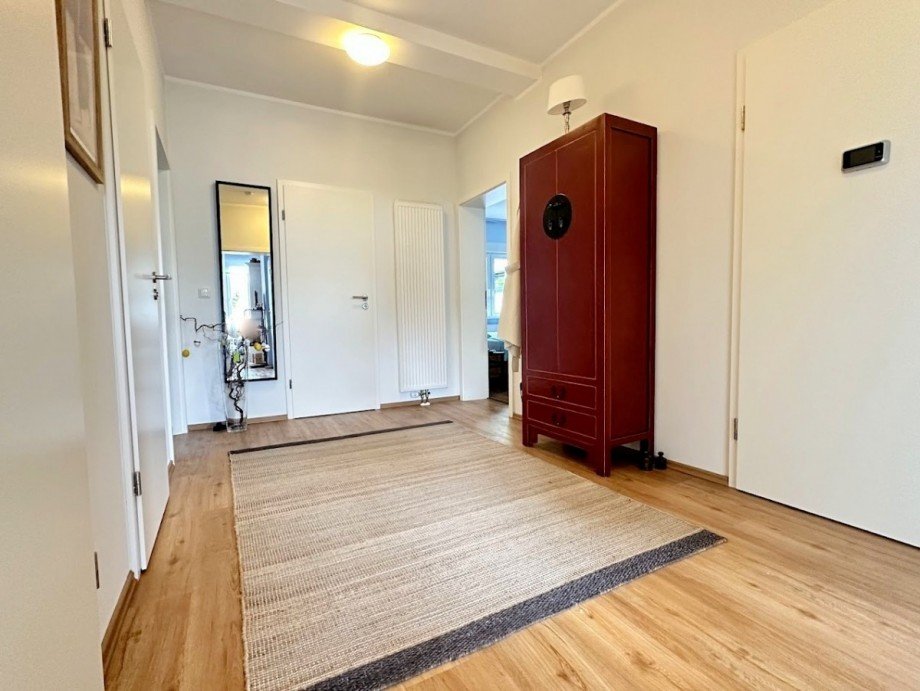 15. Eingangsbereich EG Whg. Mehrfamilienhaus M�nchengladbach