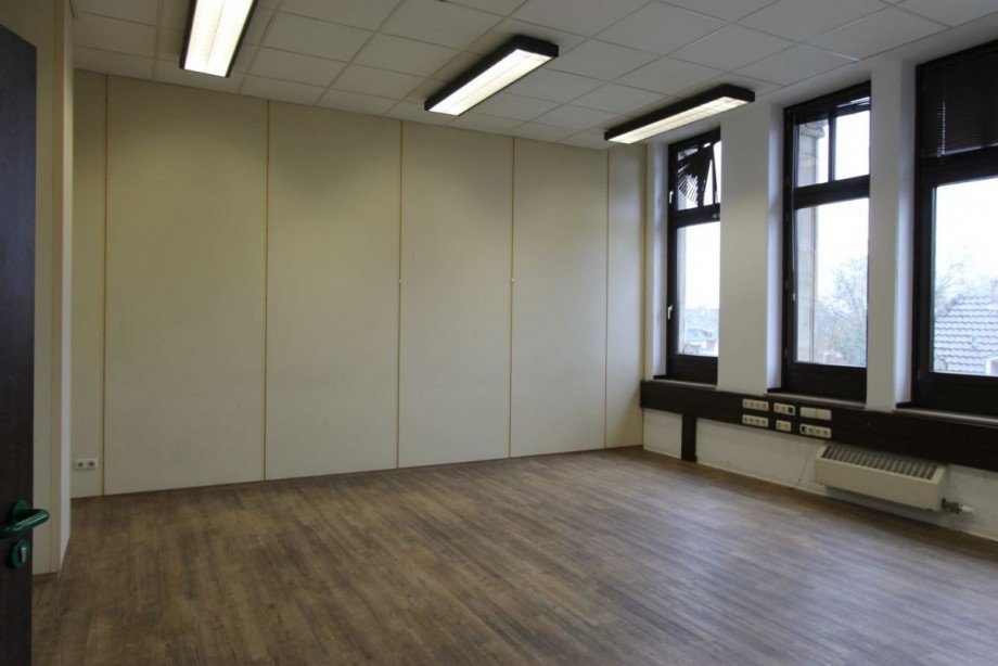 05-Raum-4.1 B�ro / Praxis Krefeld