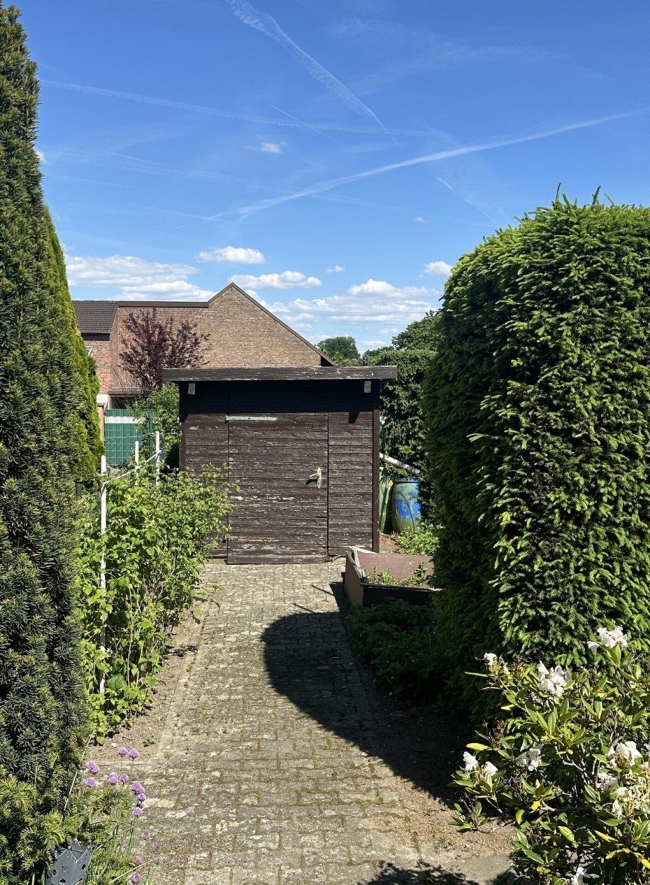 Gartenh�uschen Einfamilienhaus M�nchengladbach