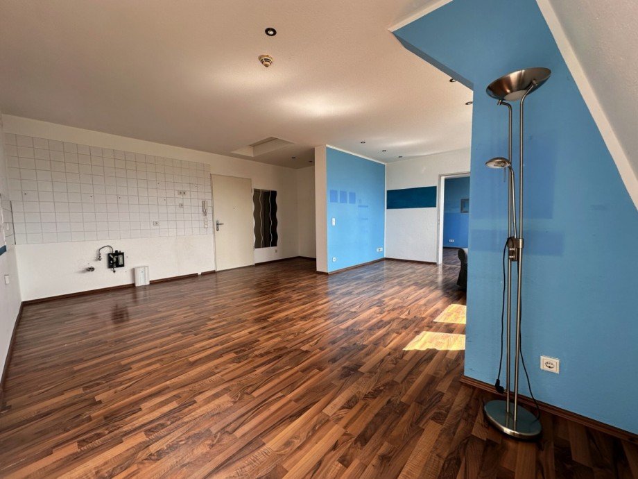 Wohn- und Essbereich, ger�umt Dachgeschosswohnung M�nchengladbach