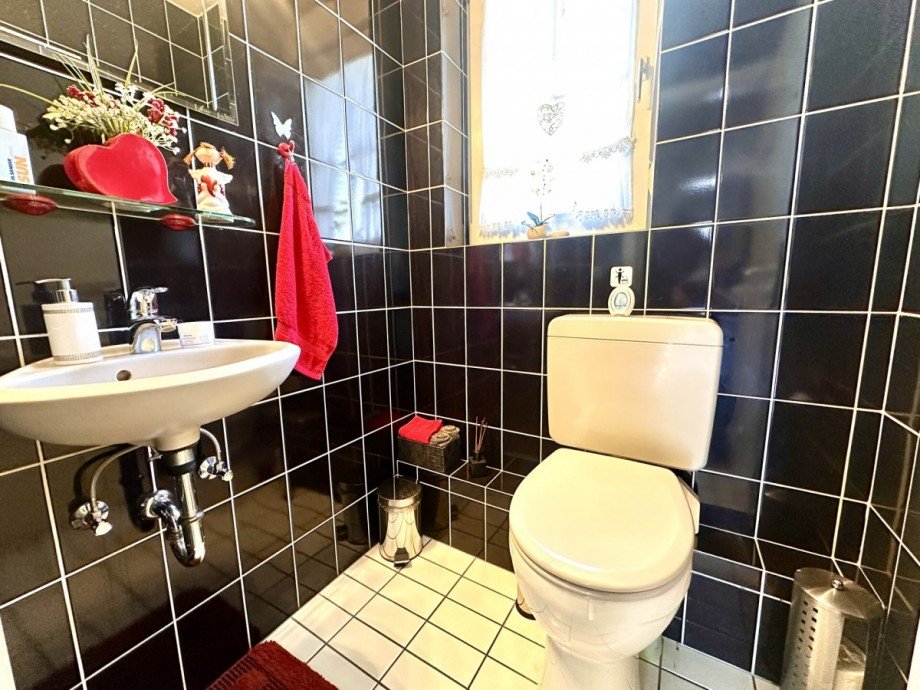 G�ste-WC EG Doppelhaush�lfte M�nchengladbach