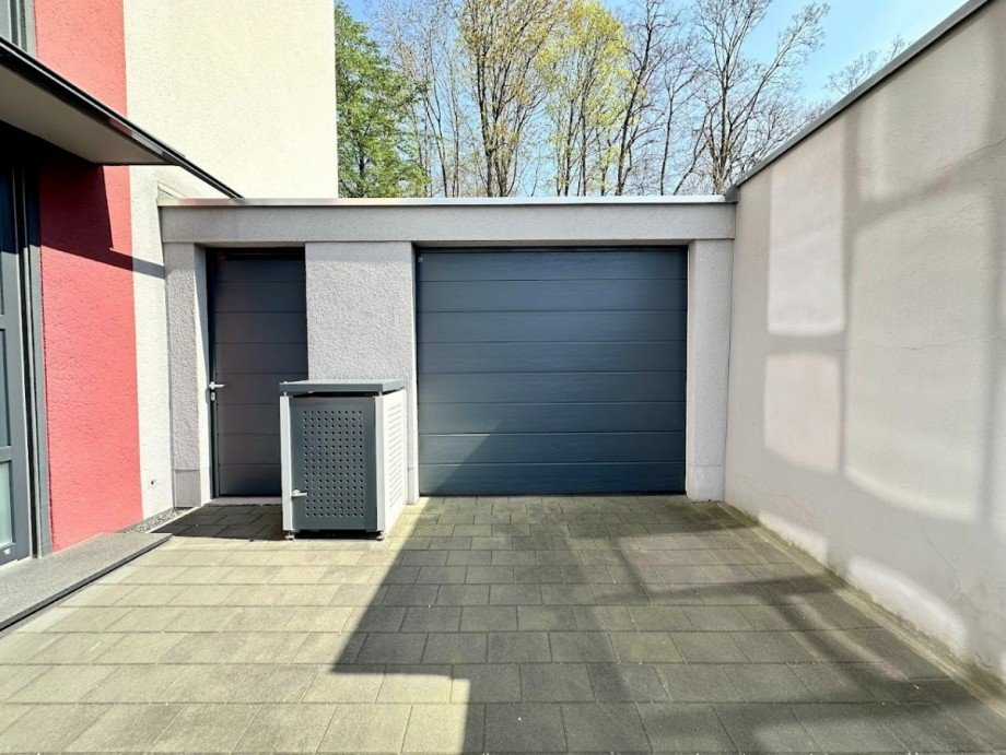 5. Garage Mehrfamilienhaus M�nchengladbach
